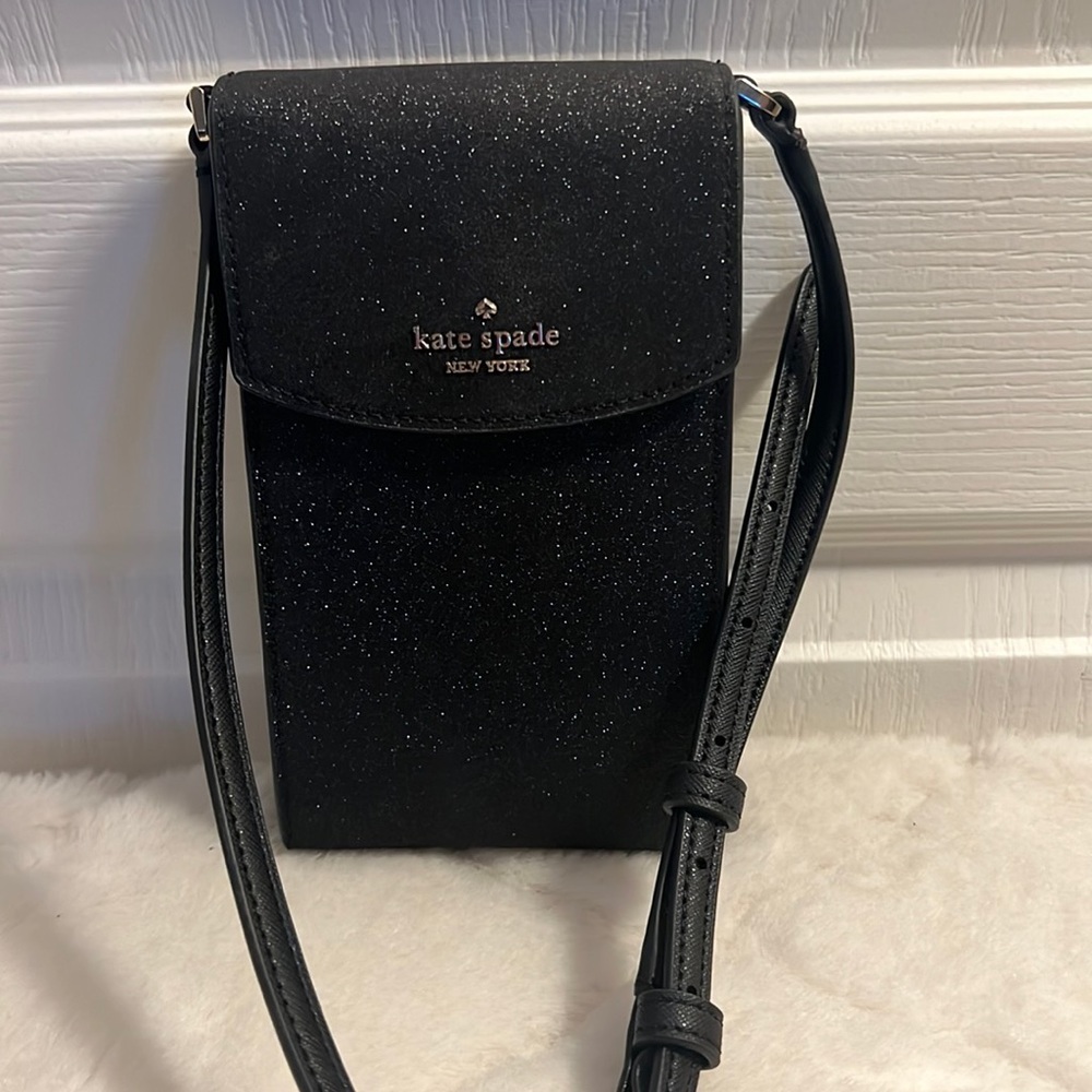 Brand new, never used Kate Spade cell phone crossbody bag.